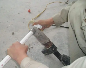 锡山漏水维修电话